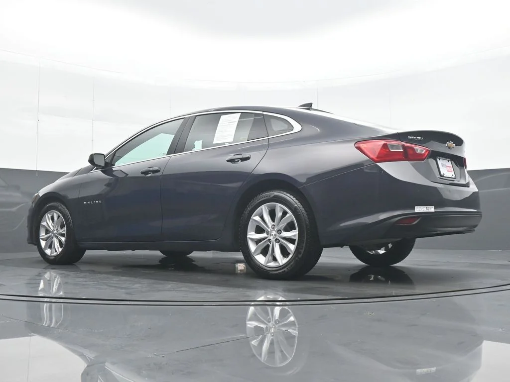 Used 2025 Black Chevrolet LT image 28