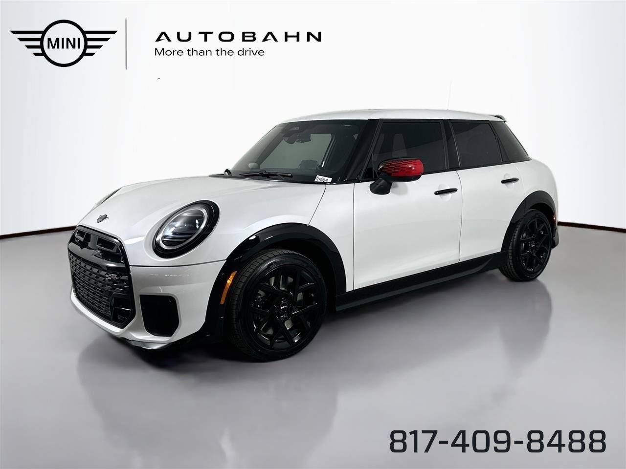 2026 MINI Hardtop Cooper S's photo