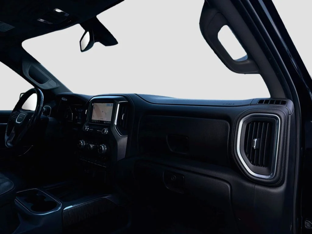 Used 2019 Onyx Black GMC Denali image 31
