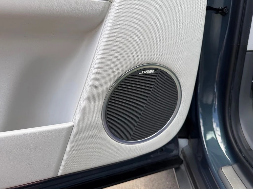 Used 2024 Digital Teal Hyundai Limited image 13