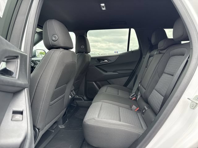 New 2026 Summit White Chevrolet LT image 23