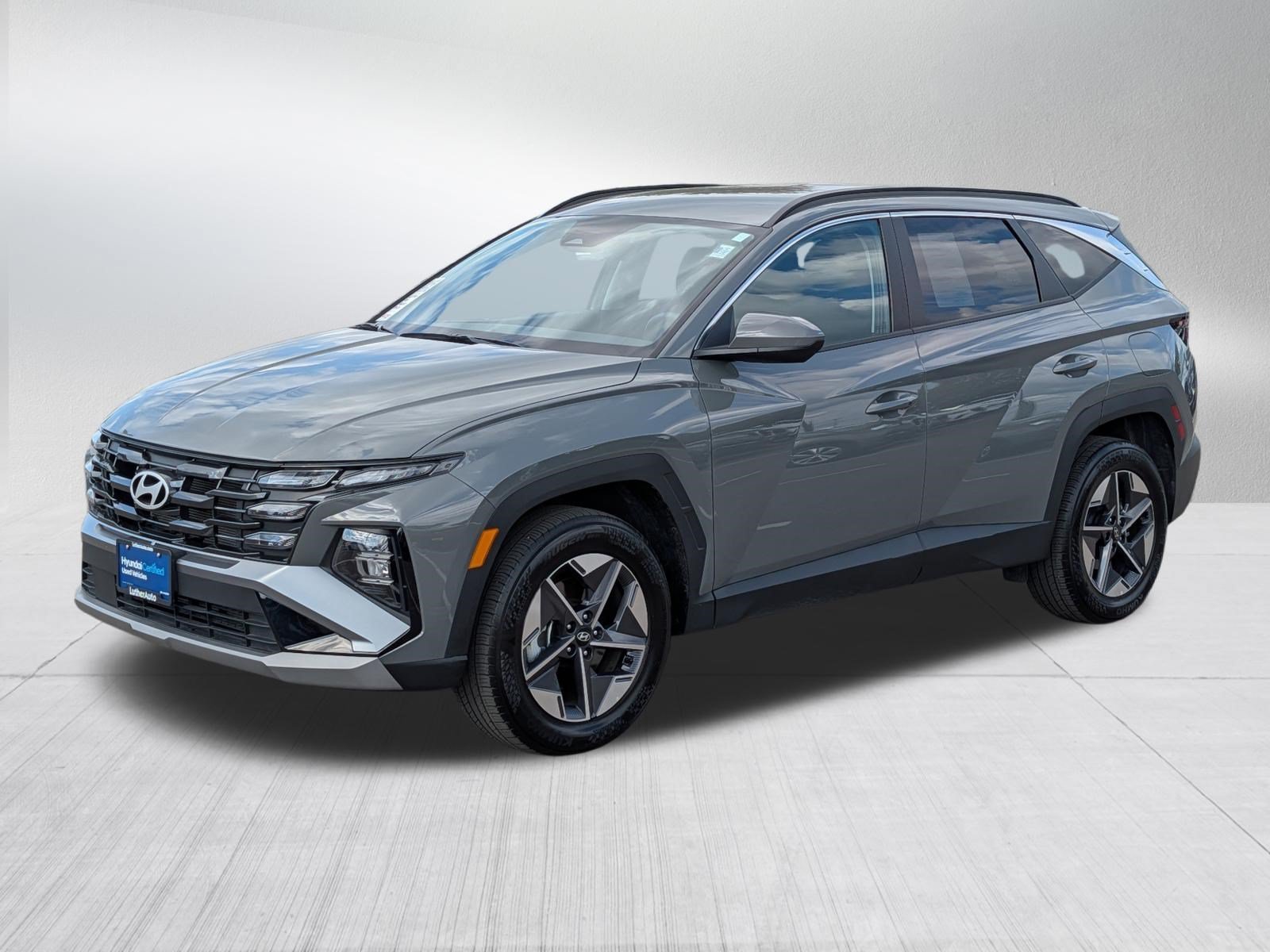 Certified Used 2026 Hampton Gray Hyundai SEL image 3