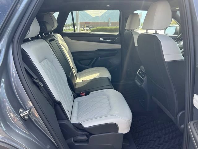 2025 Volkswagen Atlas Cross Sport SEL Premium R-LINE - Photo 28
