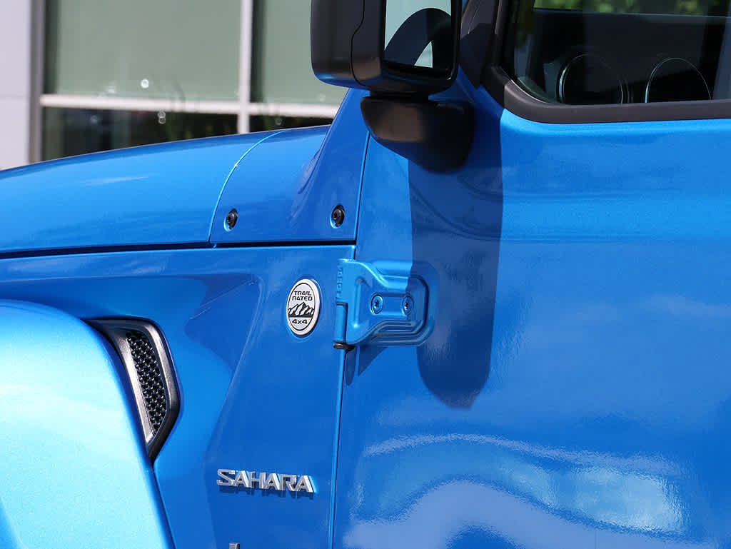 2023 Jeep Wrangler 4-Door Sahara - Photo 10