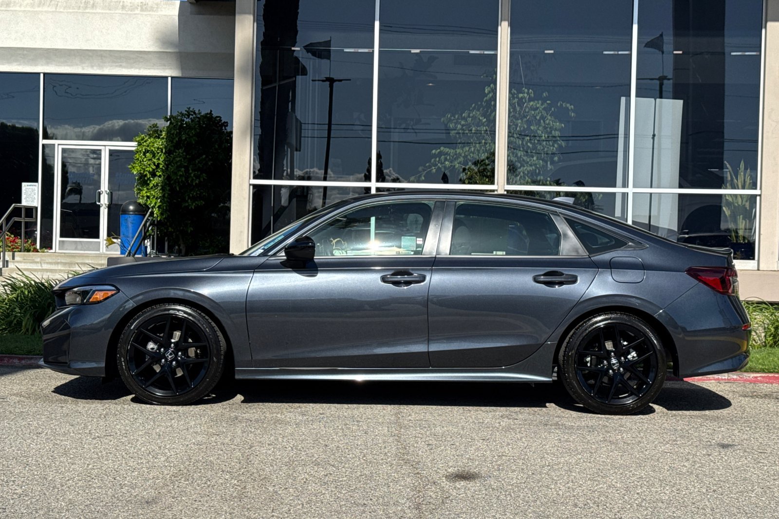 Certified Used 2025 Meteorite Gray Metallic Honda 4D SPORT image 7
