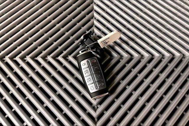 2023 GENESIS GV70 Standard - Photo 11