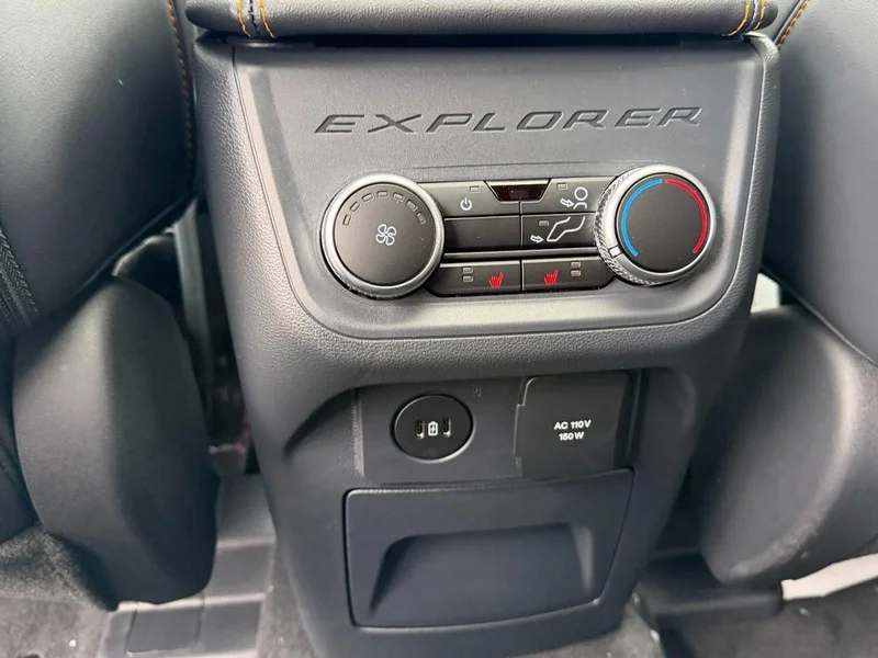 New 2026 Carbonized Gray Metallic Ford Tremor 4WD image 5