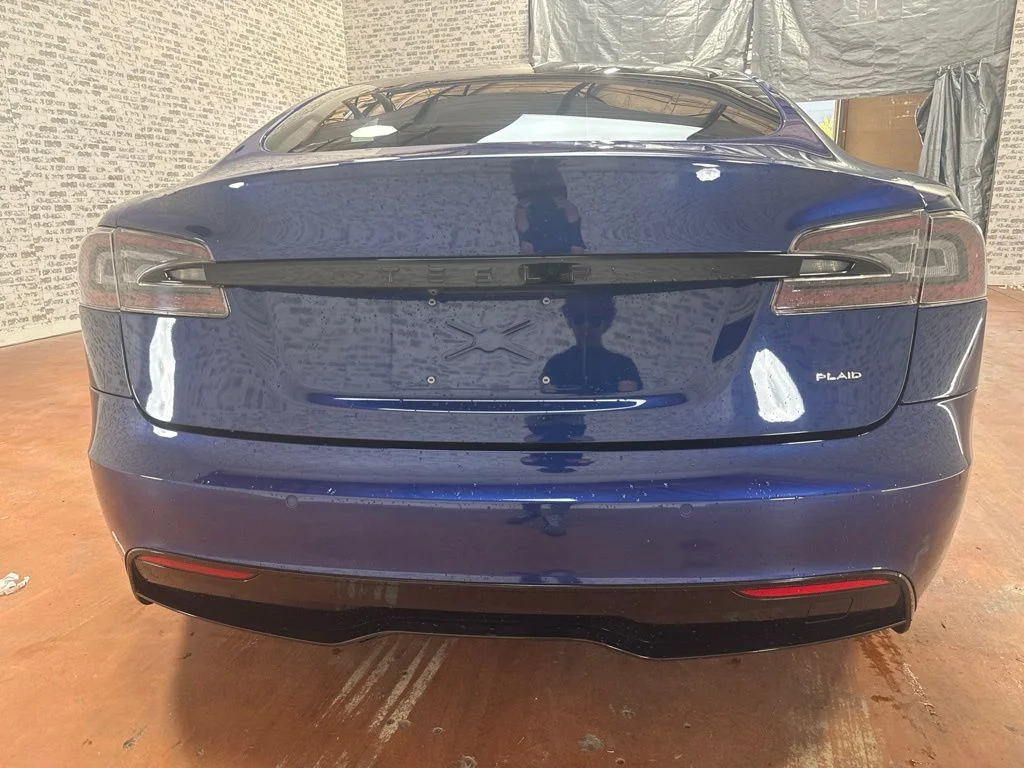 Used 2021 Deep Blue Metallic Tesla Plaid image 6