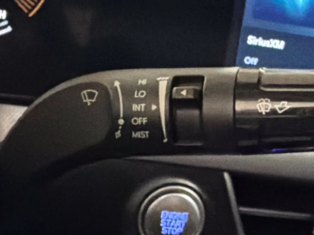 Used 2024 Transmission Blue Hyundai SEL image 32