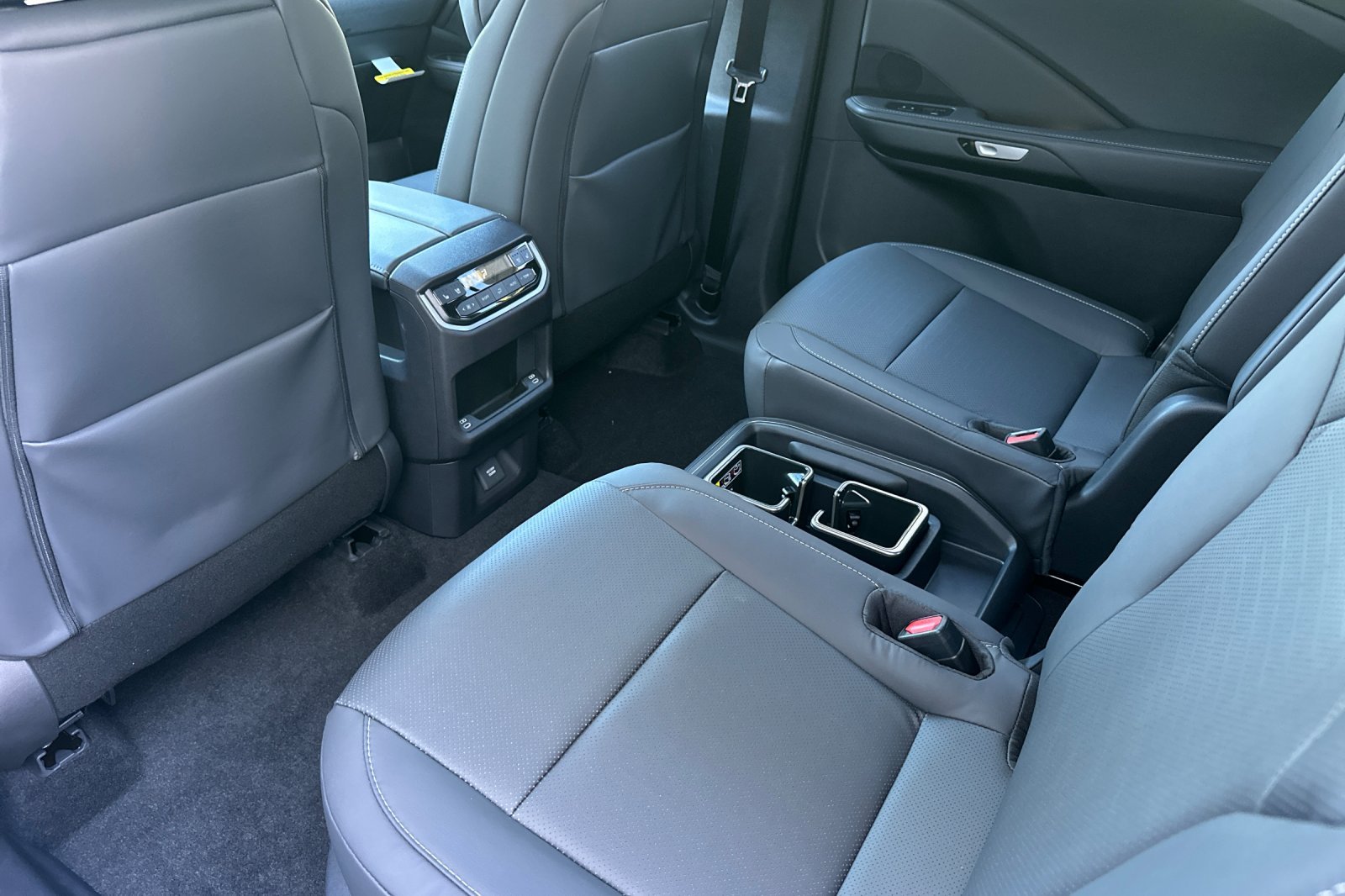New 2026 Wind Chill Pearl Lexus TX 500h F SPORT PERFORMANCE PREMIUM AWD image 12