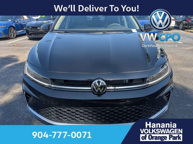 Certified Used 2025 Black Volkswagen 1.5T SE image 9