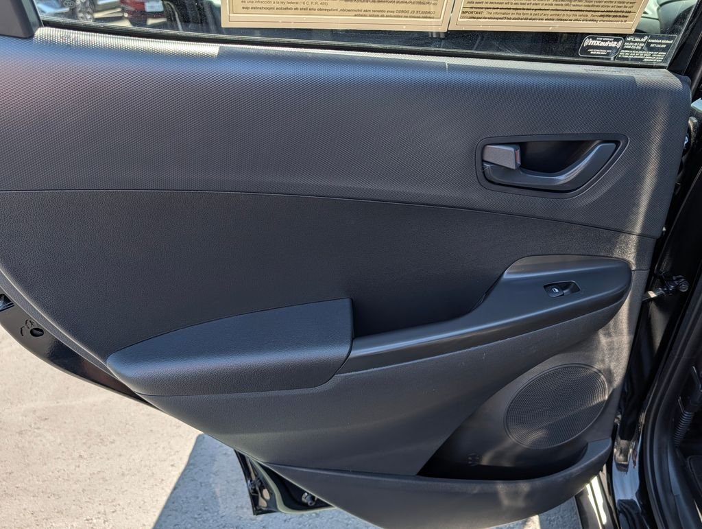 2023 Hyundai Kona SEL - Photo 14