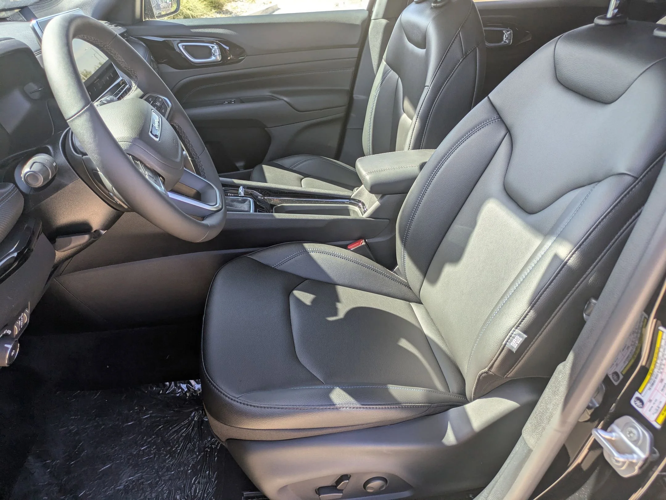 2025 Jeep Compass Limited - Photo 10