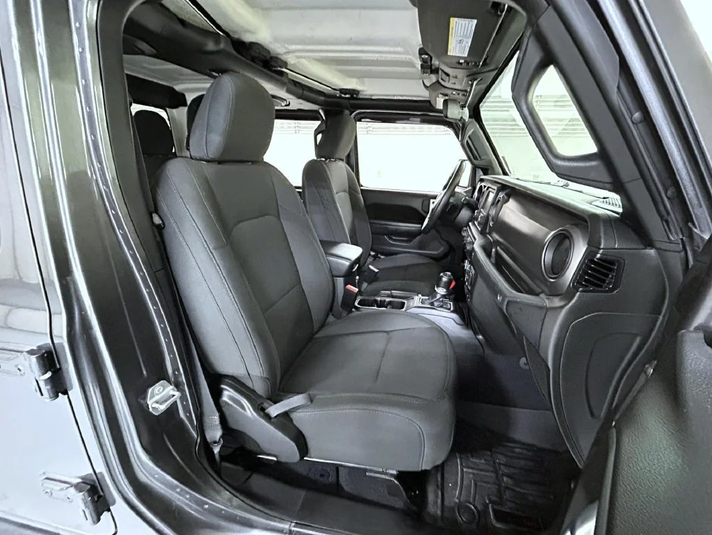Used 2021 Gray Jeep Willys image 15