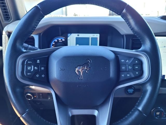 Used 2023 Gray Ford Wildtrak image 25