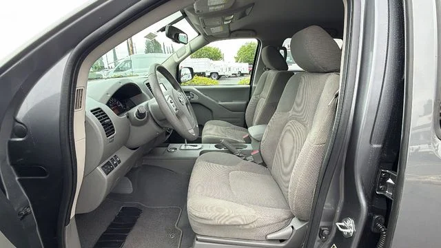 Used 2020 Gray Nissan SV image 32