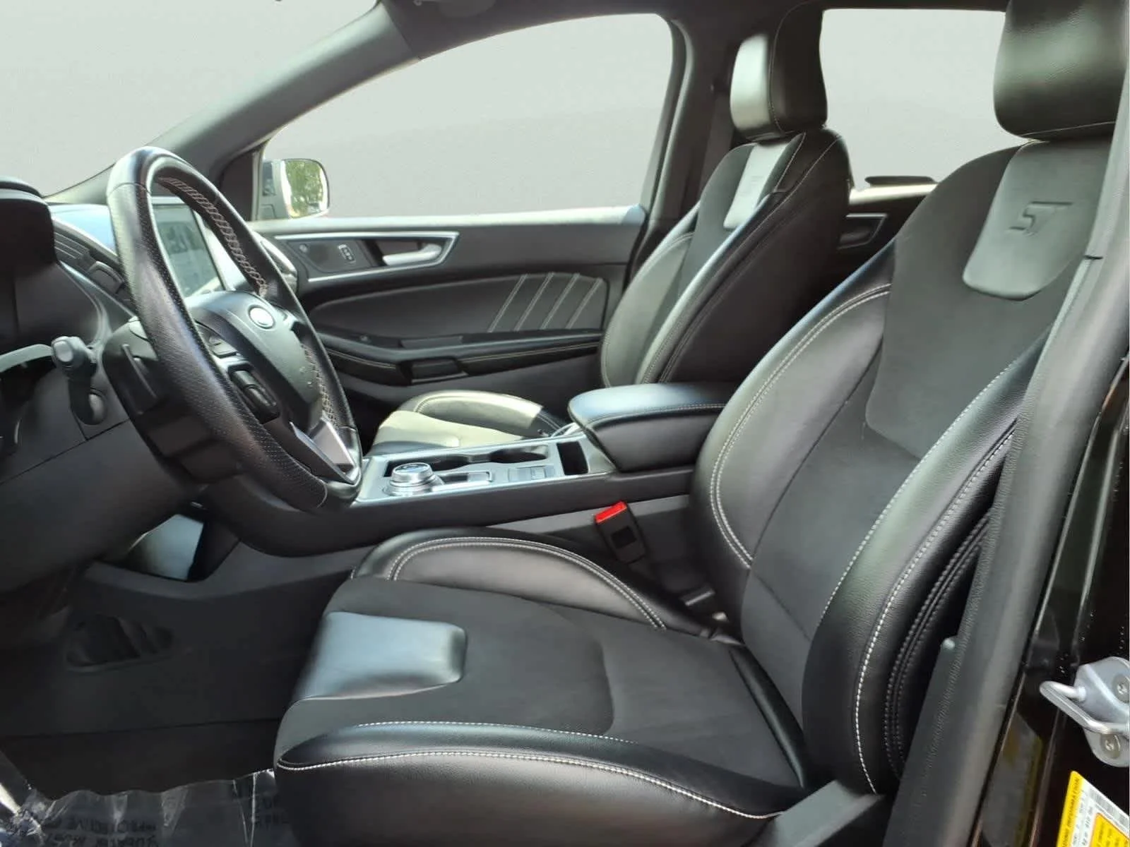 Used 2024 Agate Black Ford ST image 16