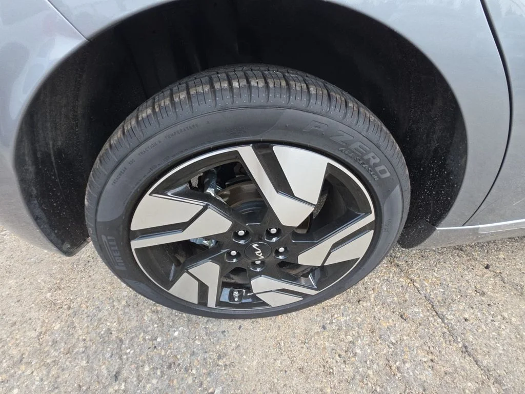 Used 2024 Gray Kia GT-Line image 28