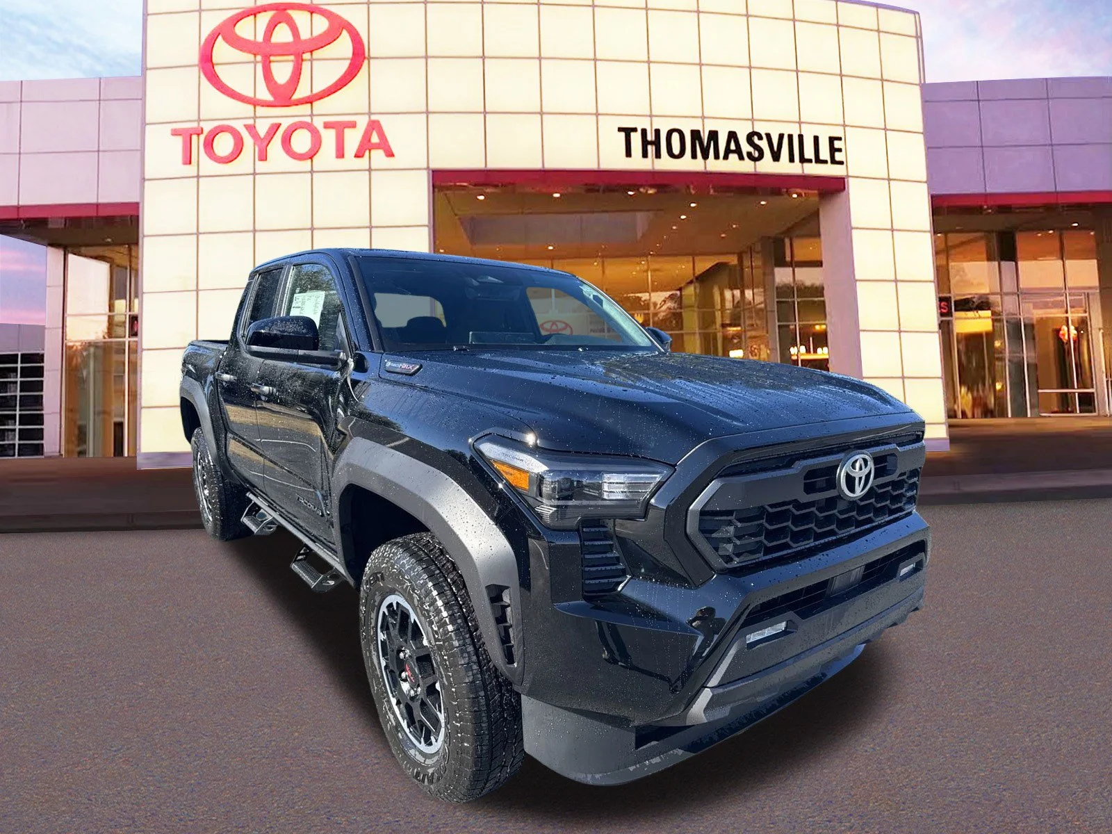 Used 2024  Toyota  image 3