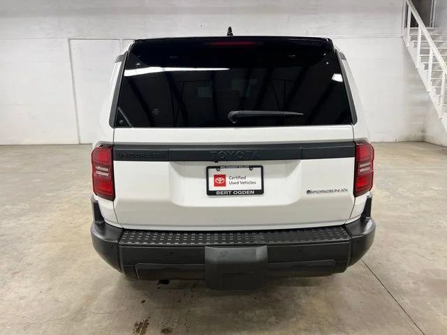 Used 2025 ICE CAP Toyota  image 6