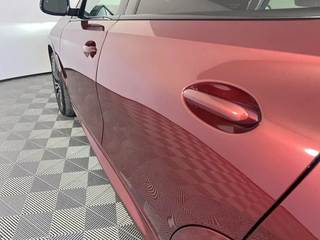 Used 2024 Red BMW xDrive40i image 10