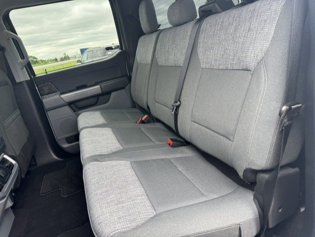 Used 2023 Avalanche Ford XLT image 25