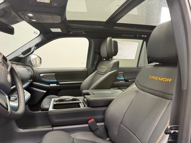 New 2026 Glacier Gray Metallic Tri-Coat Ford Tremor® image 17