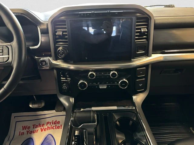 Used 2023 Gray Ford Lariat image 12