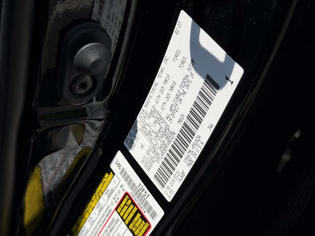 2023 Toyota Tundra SR5 - Photo 26