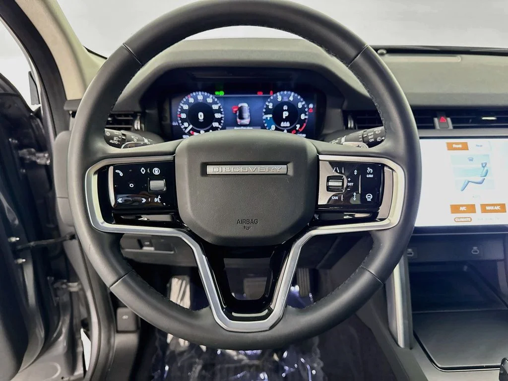 Used 2025 Gray Land Rover S image 11