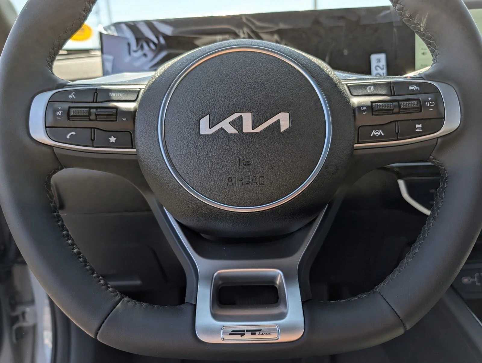 2026 Kia K5 GT-Line - Photo 28