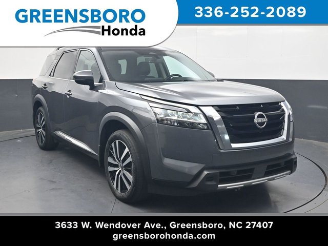 2024 Nissan Pathfinder Platinum