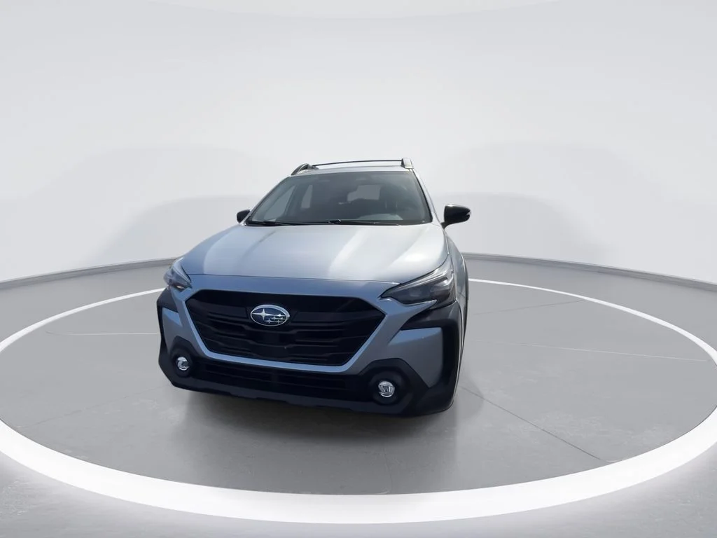 Used 2024 Silver Subaru Onyx Edition XT image 3