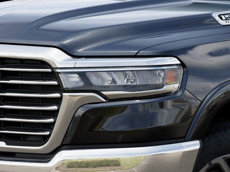 New 2026 Diamond Black Crystal Pearl-Coat Exterior Paint RAM Laramie image 10
