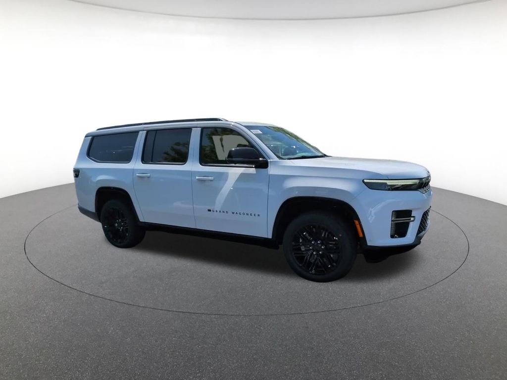 New 2026 Bright White Clear-Coat Exterior Paint Jeep Limited Reserve image 5