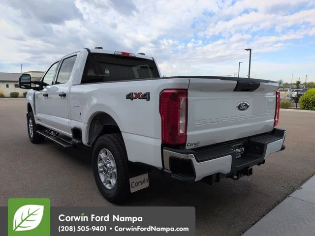 New 2026 Oxford White Ford XLT image 5