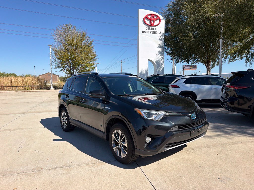 2016 Toyota RAV4 XLE