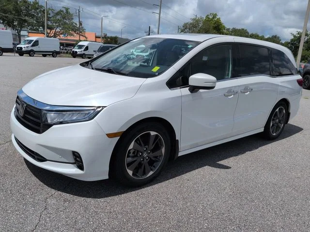 Certified Used 2023 Platinum White Honda Elite image 8