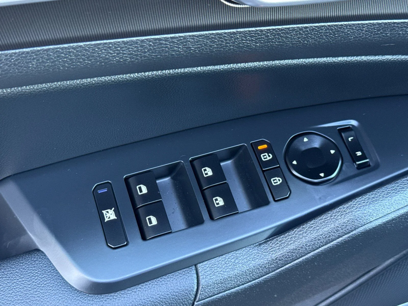 New 2026 Gray Kia EX image 11