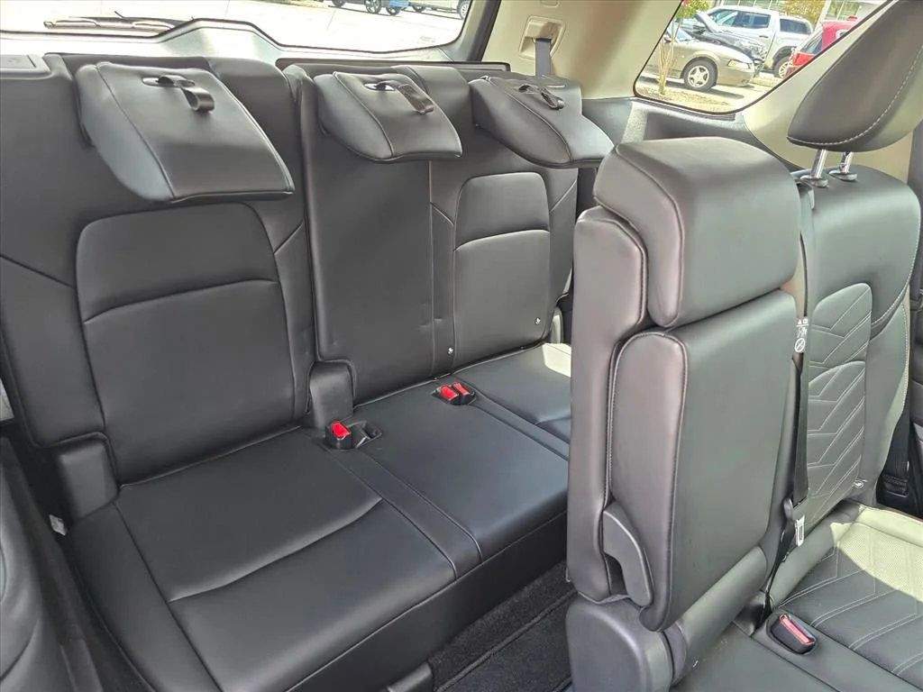 Used 2024 Beige Nissan Platinum image 15