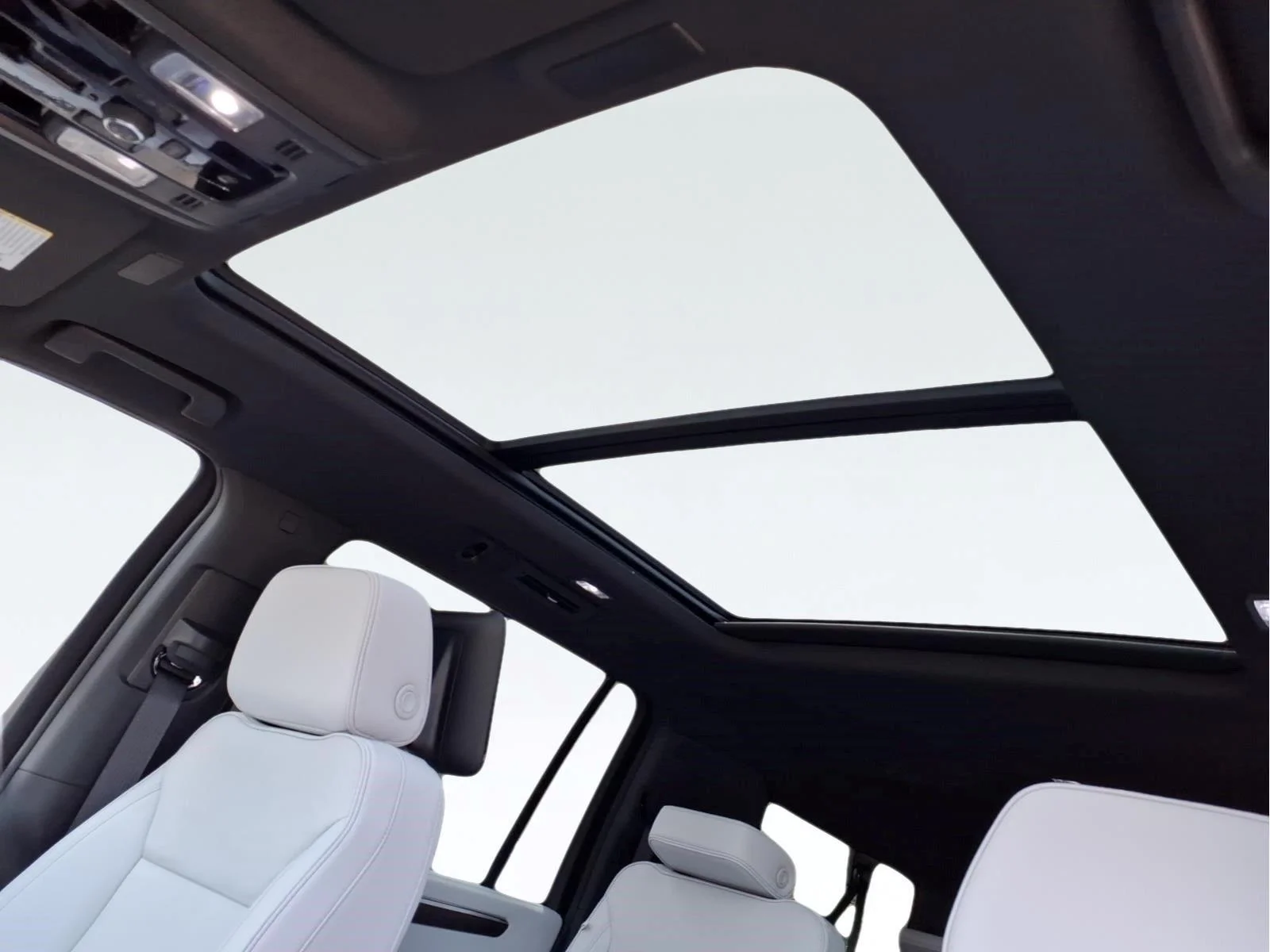 New 2027 Sterling Gray Metallic Chevrolet Premier image 24