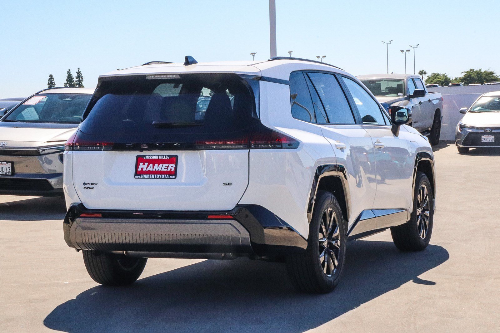 New 2026 Ice Cap Toyota SE image 6