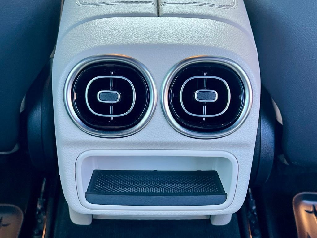 2024 Mercedes-Benz C-Class Sedan C 300 - Photo 20