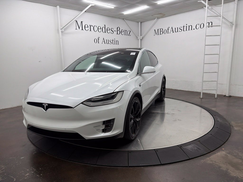 Used 2020 White Tesla Long Range image 3