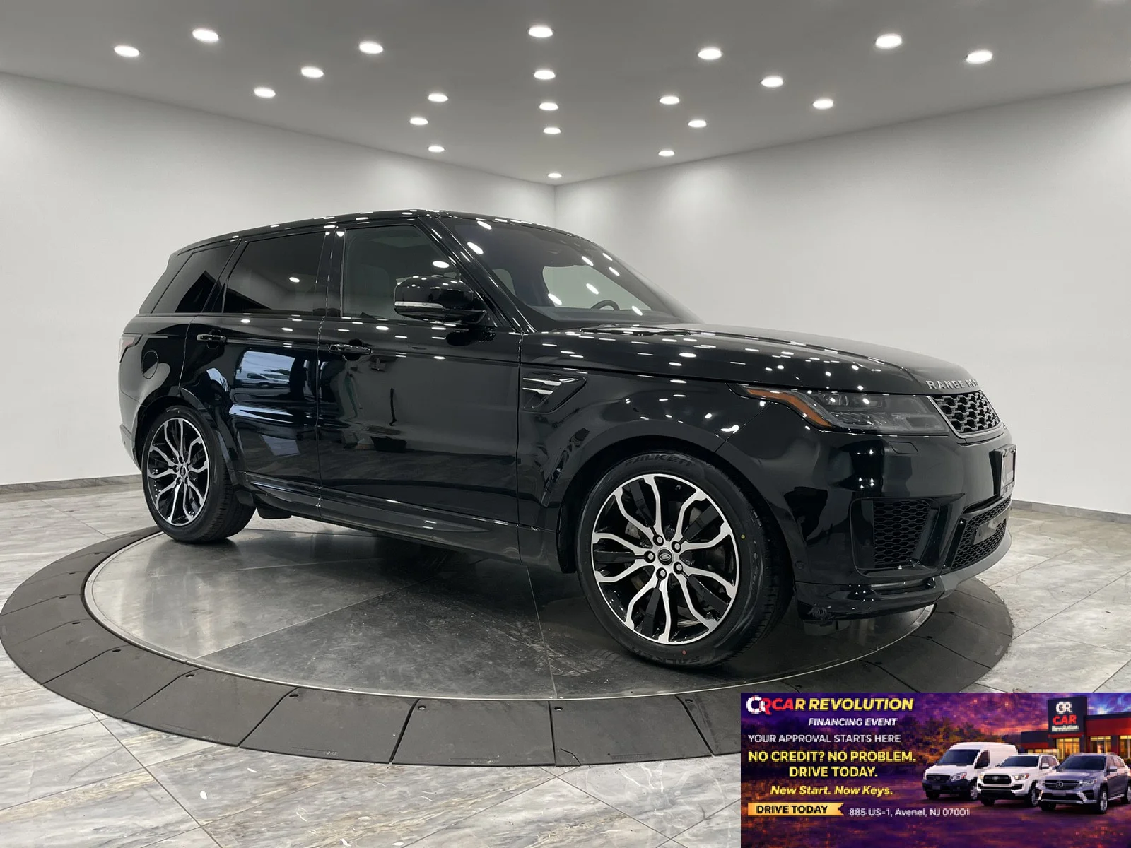 Used 2019 BLACK Land Rover HSE image 1