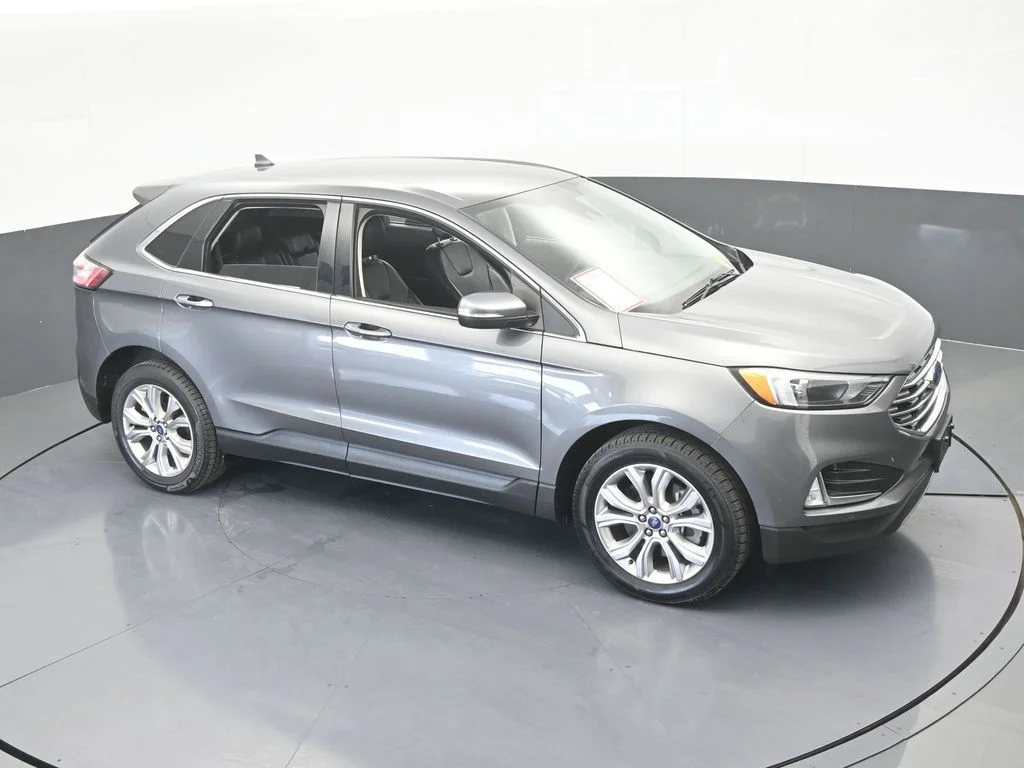 Used 2022 Gray Metallic Ford Titanium image 58