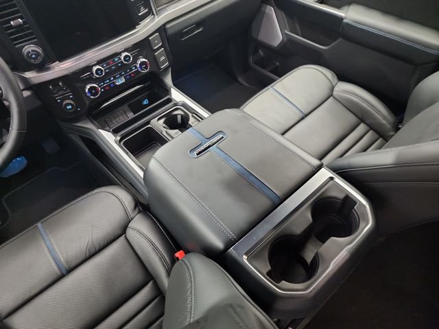 2026 Ford F-250 Super Duty Platinum - Photo 24