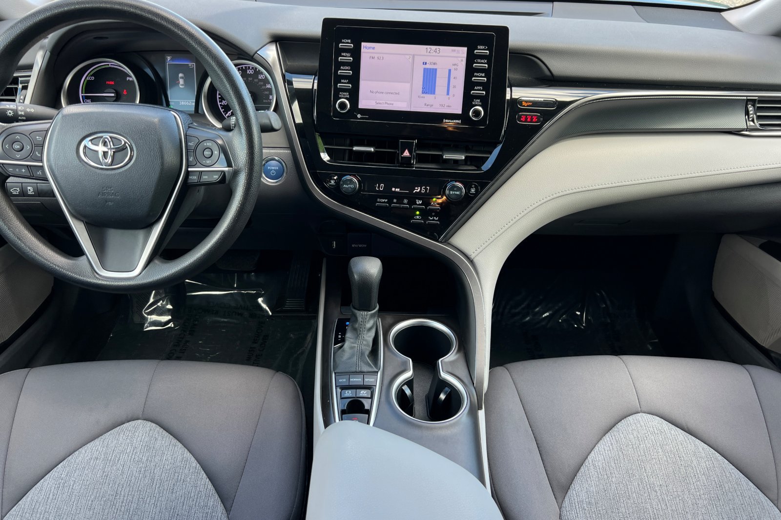 Used 2022 Predawn Gray Mica Toyota LE image 3