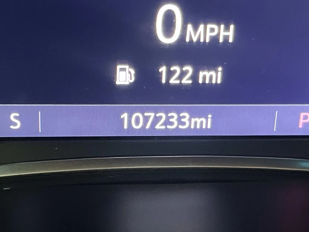 Used 2020 SUMMIT WHITE Chevrolet LT Cloth image 19