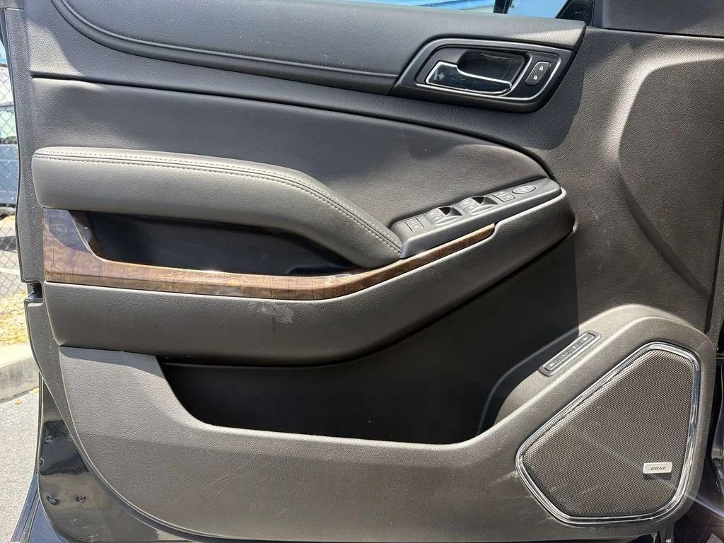 Used 2019 BLACK Chevrolet LT image 28